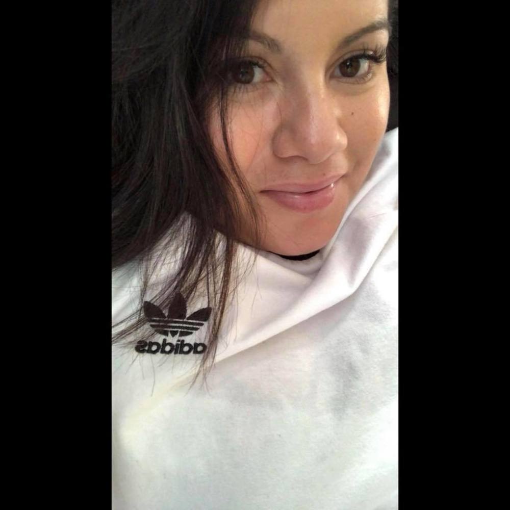 Meet your Posher, Yas